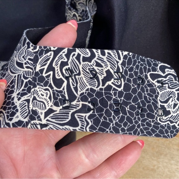 KNIX Revolutionary Peony Wireless Bra - Picture 11 of 15